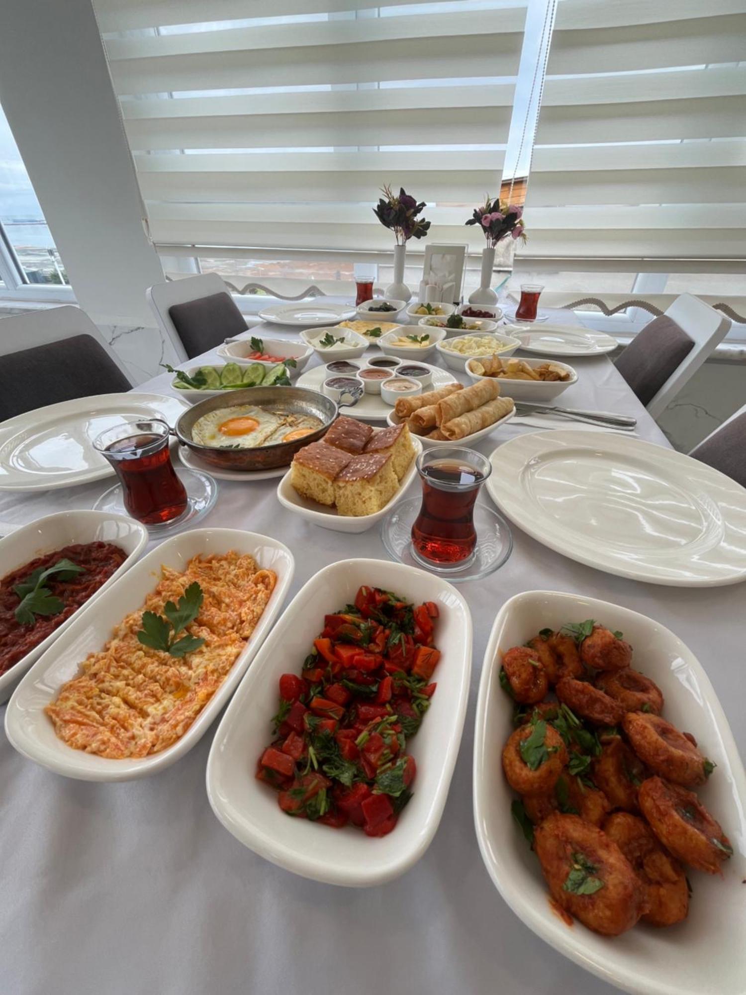 Simal Hotel Rize Esterno foto