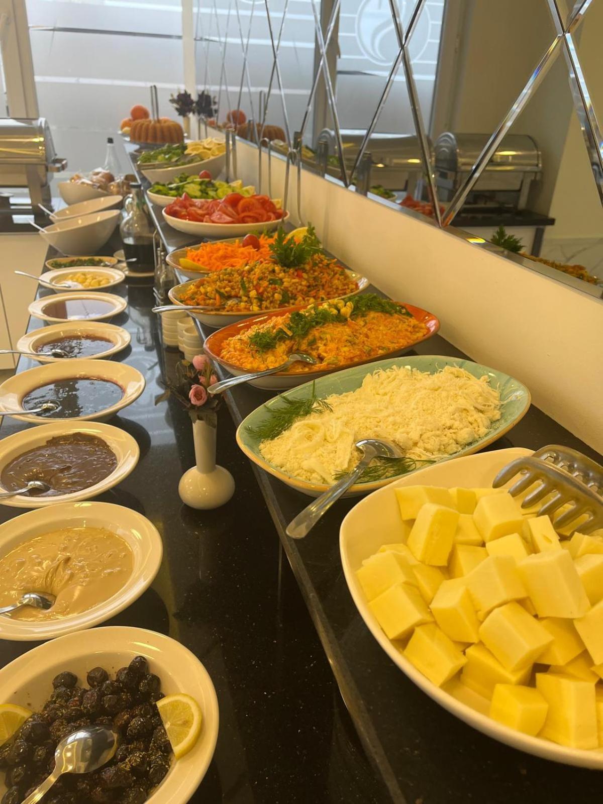 Simal Hotel Rize Esterno foto